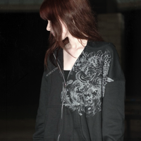 "KOLTRASE" ZIP-UP