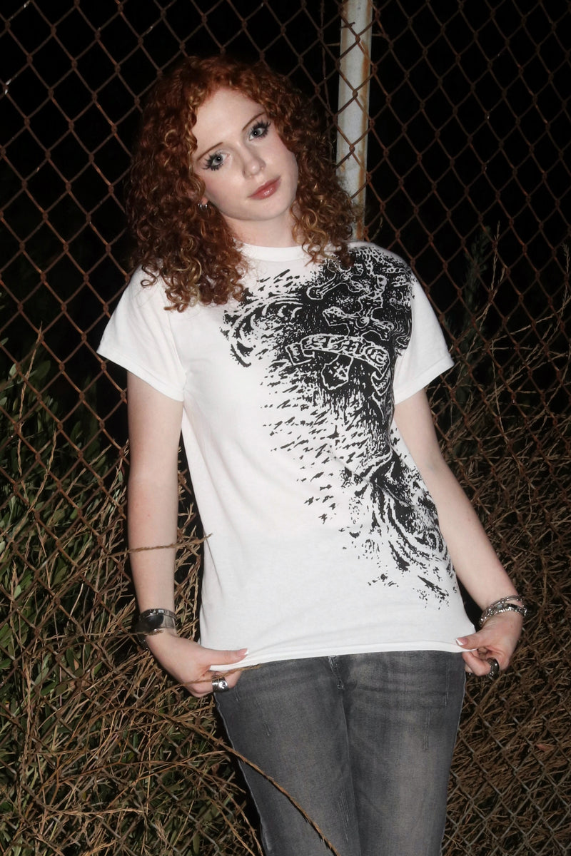 "NEMURE" T-SHIRT [PRE-ORDER]