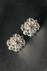 "ELIPSE" STUD EARRINGS